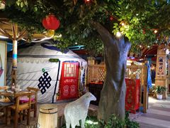 -老阿妈蒙古村·蒙古包·草原文化·歌舞表演(老君堂店)
