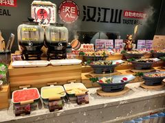 -山焱·炭火自助烤肉(周浦万达店)