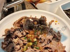 -来龍儿鲜切牛肉自助老火锅