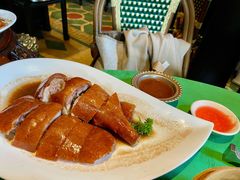 脆皮烧鹅-誉八仙茶室酒楼(新天地店)