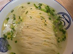 鸡汤银丝面-新万鑫银丝面·非遗无锡味(惠山古镇店)