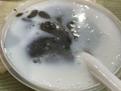 黑白双拼-杨记杏仁茶(椰园店)