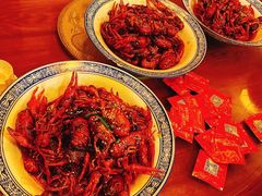 -郑东靓靓虾馆·金牌油焖大虾(天泽街店)