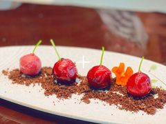 -江上荟·创意中国菜(绿地缤纷城店)