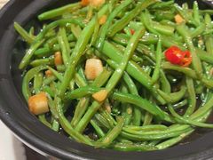 -胡氏大盘鸡新疆菜(石岗店)