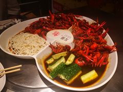 -龙巢盱眙龙虾·牛蛙·烧烤宵夜(八卦岭店)