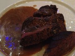 巴黎餐厅烤牛里脊-AZUR聚(香格里拉饭店)