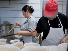 -草桥清真牛肉锅贴扁食店
