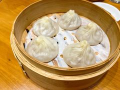 -乐忻皇朝(上海中心大厦店)