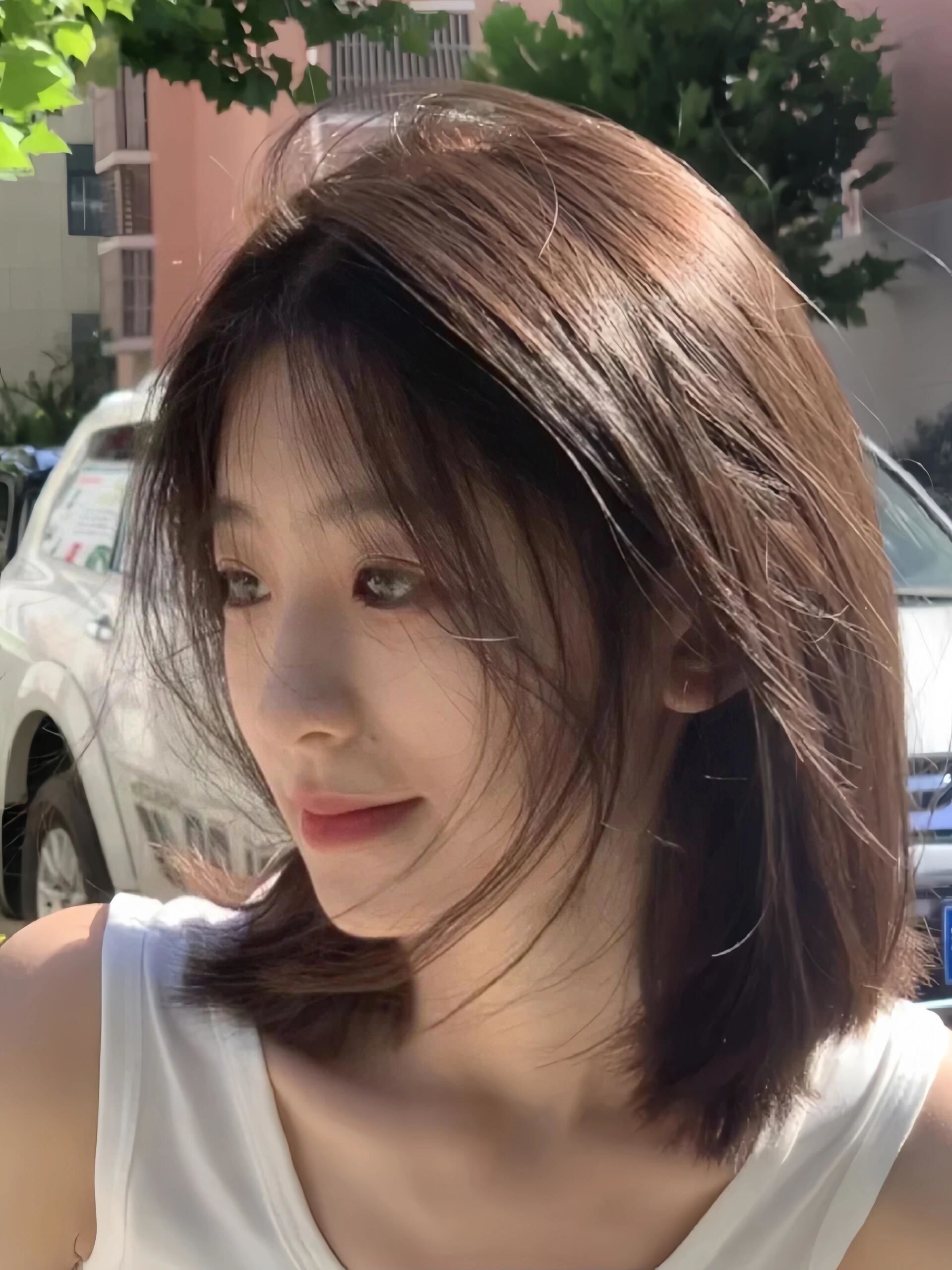 中短发简约风✨