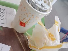 -麦当劳(虹梅路地铁站店)