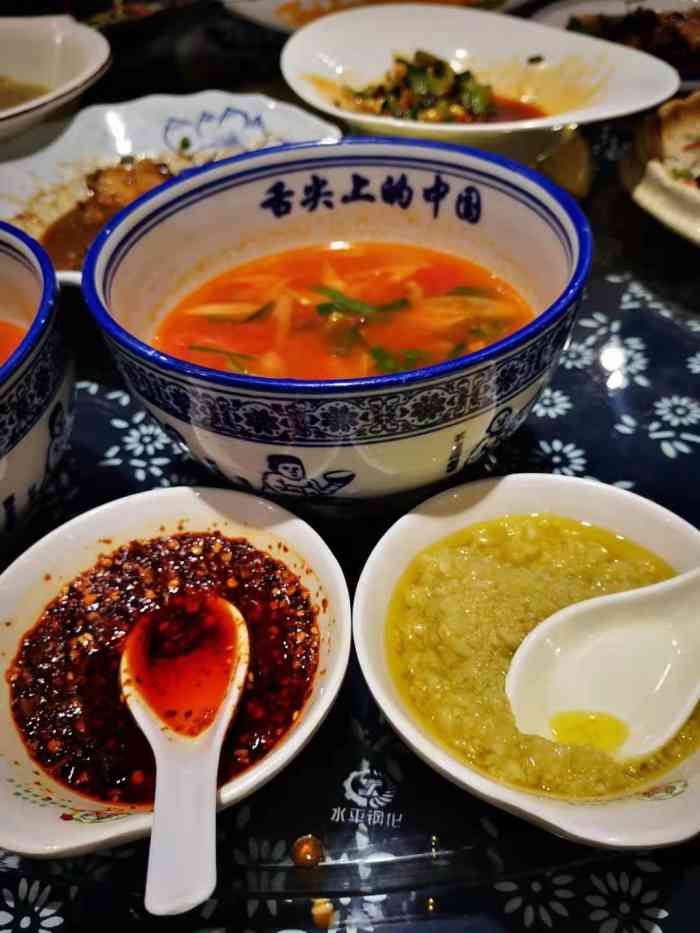 舌尖中国 杨凌往事怀旧菜馆-"回家途中搜到这店,跟朋友一起去探个菜