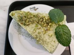 开心果抹茶千层-丹礼糖甜品