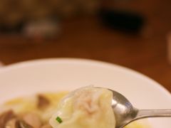 -胖子馄饨坊