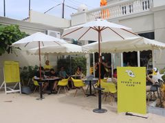 -The Sunny Side Cafe Station 1