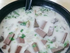 -津津老鸭粉丝馆(正东路店)