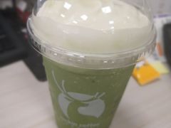 -瑞幸咖啡(宝华国际广场店)