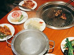 -比尔森韩式烤肉自助(绿园店)