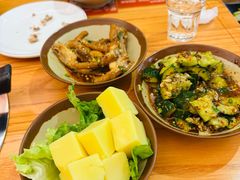 -黔三一夺夺粉酸汤火锅(百信店)