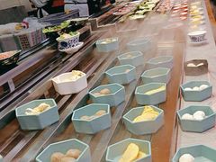 -新艺自助美食城(中山路店)