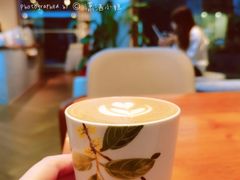 -Line 咖啡(石厦花园店)