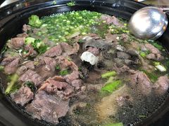 混烫汤锅-乐山食古香跷脚牛肉