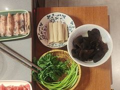 -巴奴毛肚火锅(新街口金鹰店)