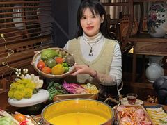 -花菇朵·云山雀 ll 野生菌锅·野果酸汤·精品滇菜(万柳店)