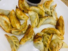 -江城燕子大排档(江汉路步行街店)