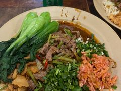 -方铲铲·成都板凳面(滨江银泰店)