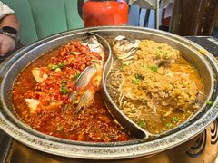双椒鱼头王-阿瓦山寨·湘菜现炒·剁椒鱼头王(咸阳总店)