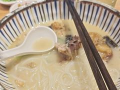 -鲜越鲜鱼粉(财富购物中心店)