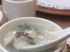 -轩记海鲜餐厅·四十五年老字号·经典粤菜(西区彩虹店)