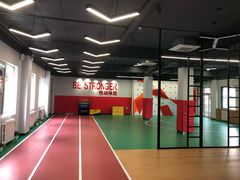 -悦动体能篮球羽毛球网球(三里河店)