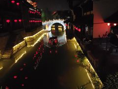 -湖光月色临湖音乐餐厅(台儿庄古城店)