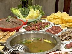 -乡土黄·鲜牛肉火锅·小龙虾(兴业街店)