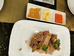 手抓羊肉-飞天大厦清真餐厅