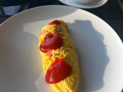 -怡豪大饭店·银顶旋转餐厅