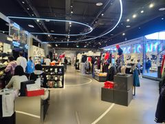 -NIKE品牌体验店(金源新燕莎店)