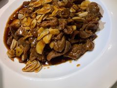 -老牌坊鲁菜名店(美莲广场店)