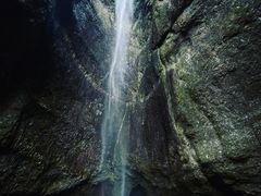 -雁荡山三折瀑景区