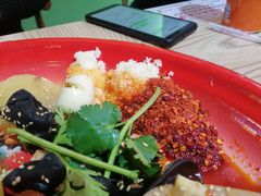 -老街称盘麻辣烫(印象城店)
