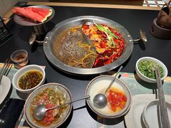 -廖掌柜·重庆鲜货火锅(上海首店)