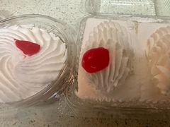 -红宝石·鲜奶小方·海派西点房(南丹店)