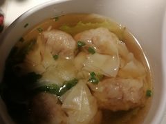 -新大咀港式茶餐厅(宝山万达店)