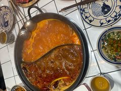 -旧街市鲜货老火锅(大光路店)