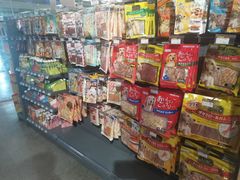 -宠物世家(仲盛世界商城店)