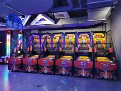 -嗨翻Hi-Fun竞技主题乐园·蹦床亲子生日轰趴(国光1937店)