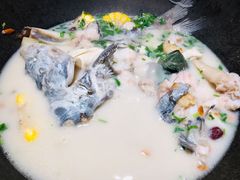 鲜潭蒸汽石锅江团鱼-鲜潭蒸汽石锅鱼(五道口购物中心店)