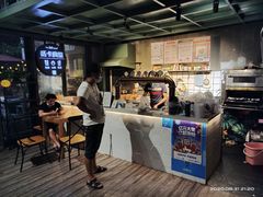 -第三空间·趣味桌游·轰趴.室内CS.剧本杀(大武汉1911店)